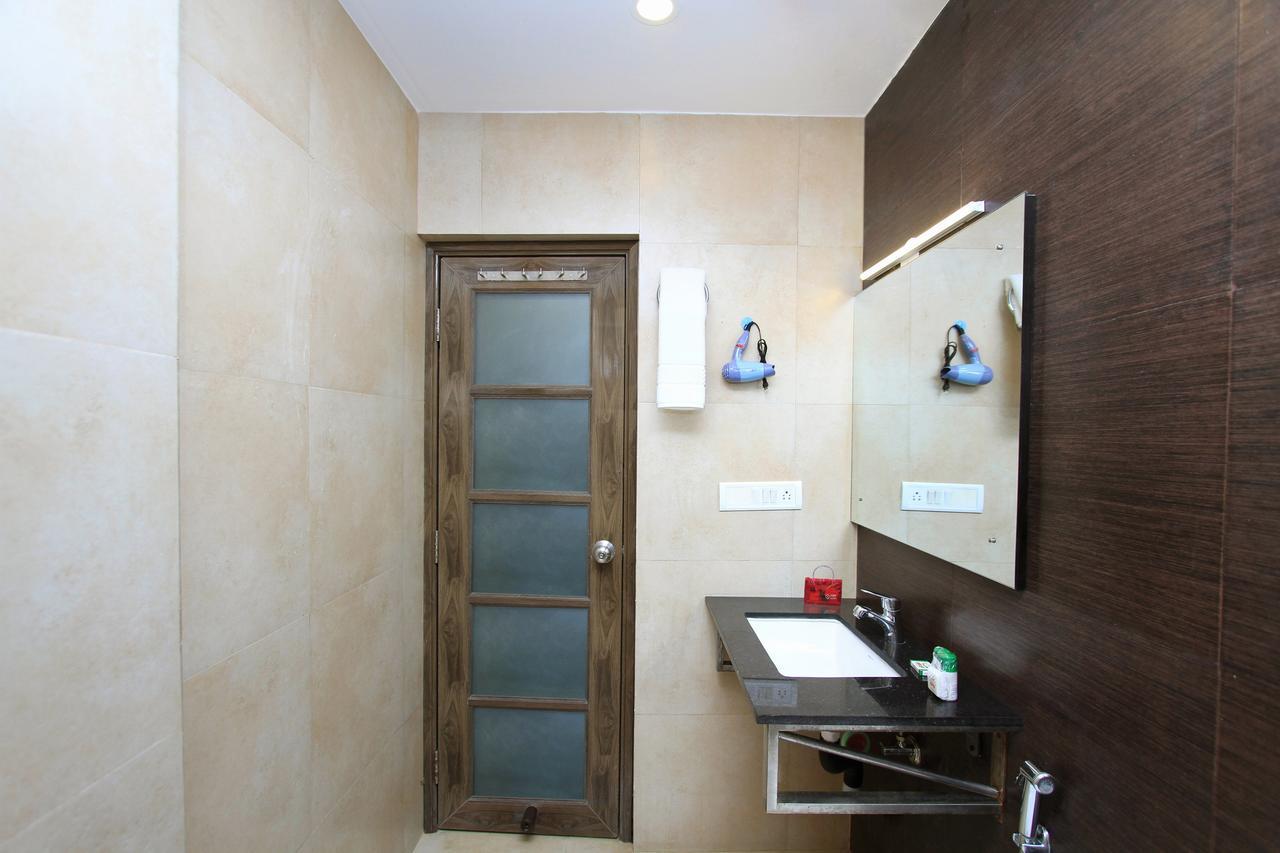 Oyo 7463 Leo Suites Bengaluru Zewnętrze zdjęcie