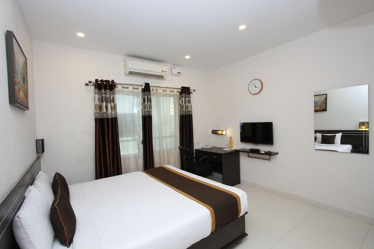Oyo 7463 Leo Suites Bengaluru Zewnętrze zdjęcie