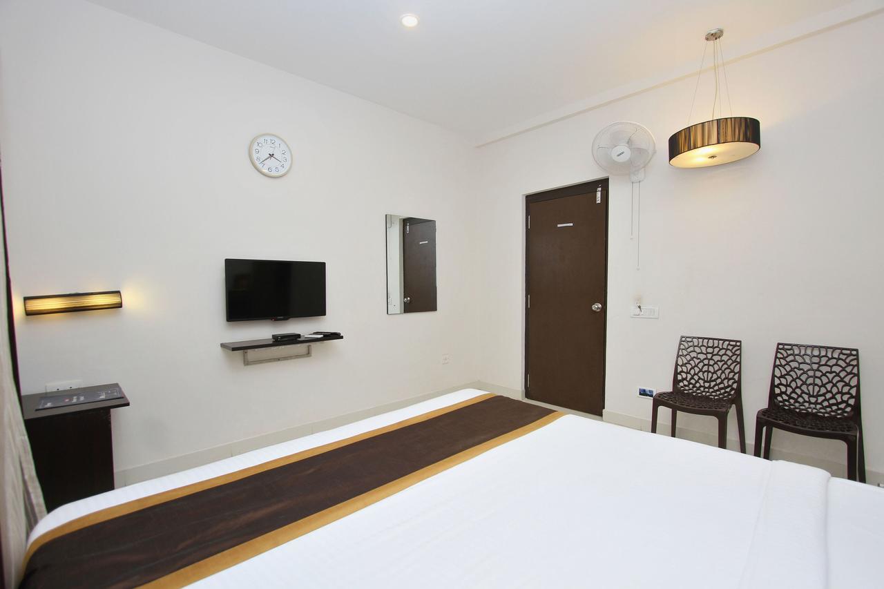 Oyo 7463 Leo Suites Bengaluru Zewnętrze zdjęcie